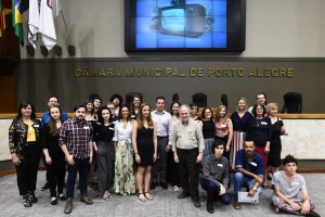 Cerimônia de premiação do 22º Salão de Artes Plásticas da Câmara Municipal de Porto Alegre.